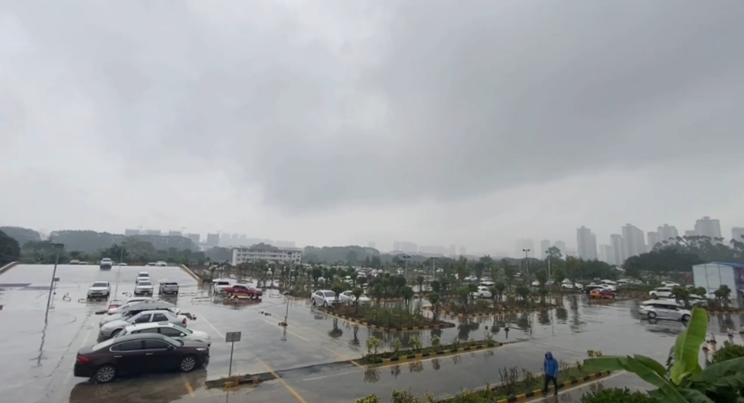 南寧大學(xué)西路駕校